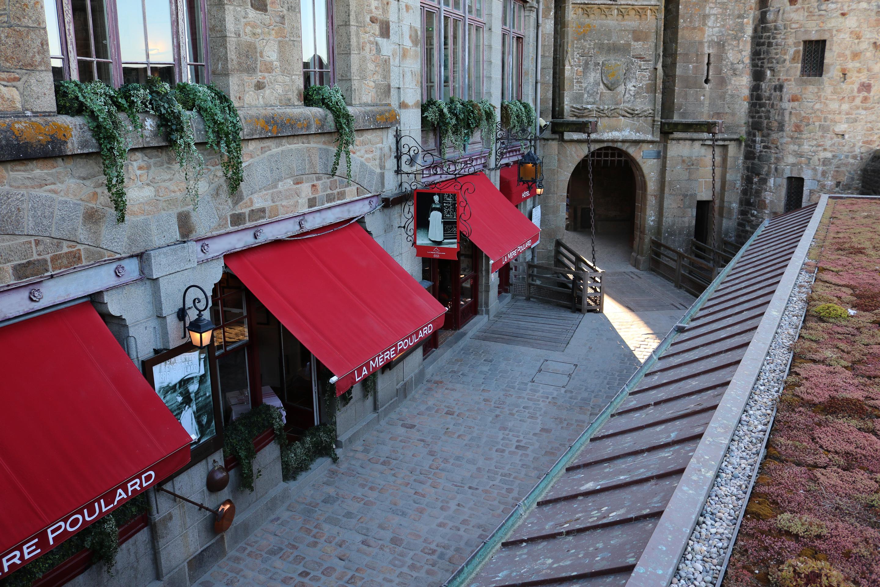 La Mere Poulard Mont-Saint-Michel Exterior photo